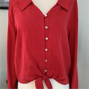 Dark red Cabernet color blouse cropped ties in the front mother of pearl buttons